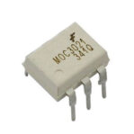 MOC3021 Optoisolator Triac Driver Output DIP-6