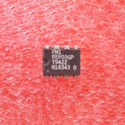 REF03GP Voltage Reference IC 8-DIP
