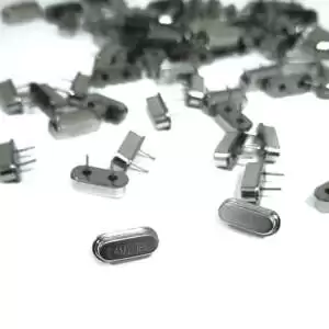 Crystal Oscillator 4MHz 20pF HC-49S