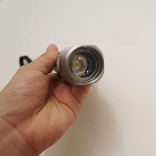 Mini LED Flashlight with One LED - Image 3