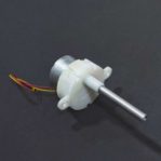 Low Speed White DC Gear Motor Long Shaft 3.7V 15RPM 63mm