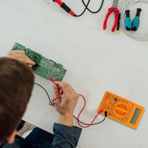 Multimeter DT-830 - Image 4