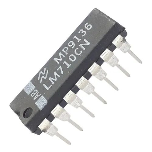 LM710CN Voltage Comparator IC PDIP-14