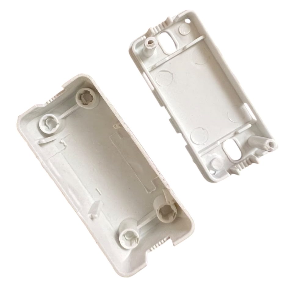 Plastic Project Box 55X25X20mm (White) - Image 3